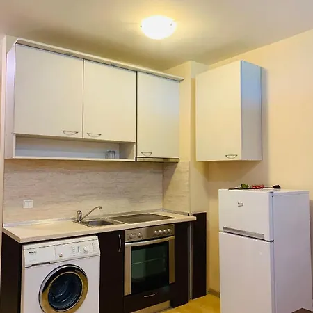 Apartman White Homes студентски град *